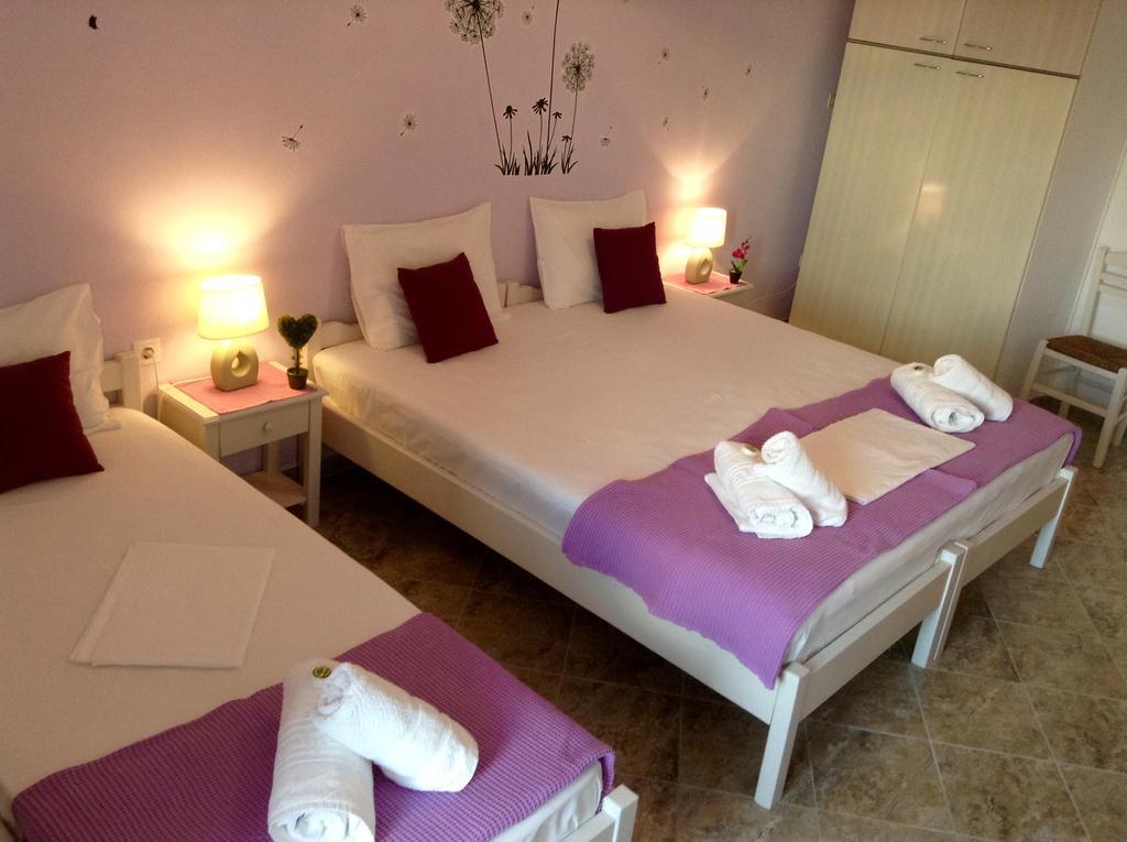 Nikoletta Rooms Parikia  Bagian luar foto