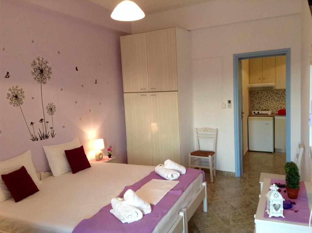 Nikoletta Rooms Parikia  Bagian luar foto