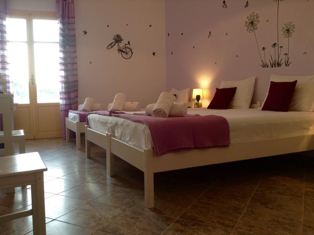 Nikoletta Rooms Parikia  Bagian luar foto