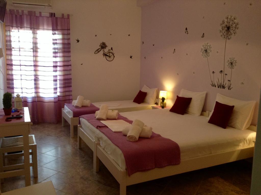 Nikoletta Rooms Parikia  Bagian luar foto